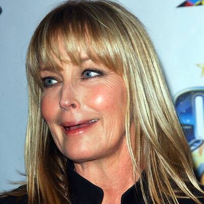 Bo Derek geht mit Lugner zum Opernball