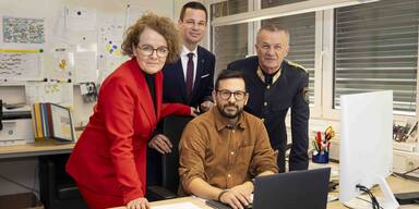 Polizei N&Ouml; unterst&uuml;tzt mit Einsatzmappen Sicherheit an Schulen