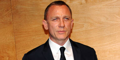 Daniel Craig