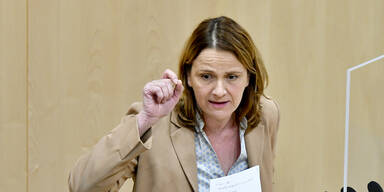 Mega-Wirbel um Impfsch&auml;den-Sager von FP&Ouml;-Belakowitsch