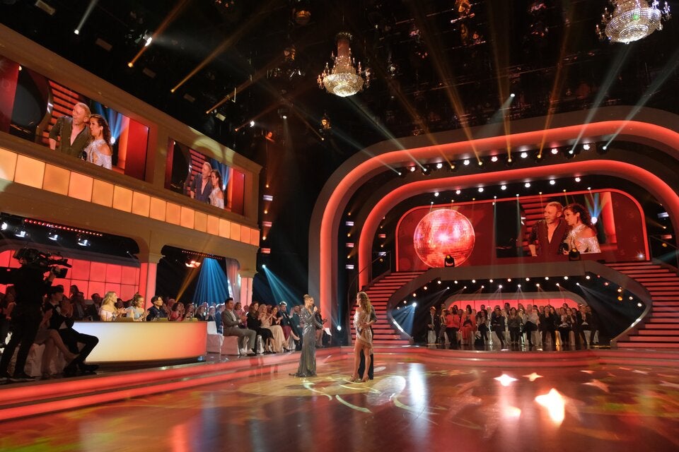 1. Aufregung um Dancing Stars: ORF startete mit Playback-Show!