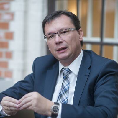 Team Stronach, 12. Jessi Lintl