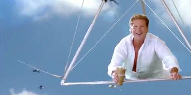 Skurril: Hasselhoff wirbt f&uuml;r Eiskaffee