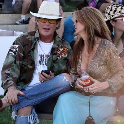 Hasselhoff knutscht seine neue Flamme!