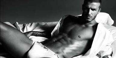 Was fehlt denn hier in David Beckhams Hose?