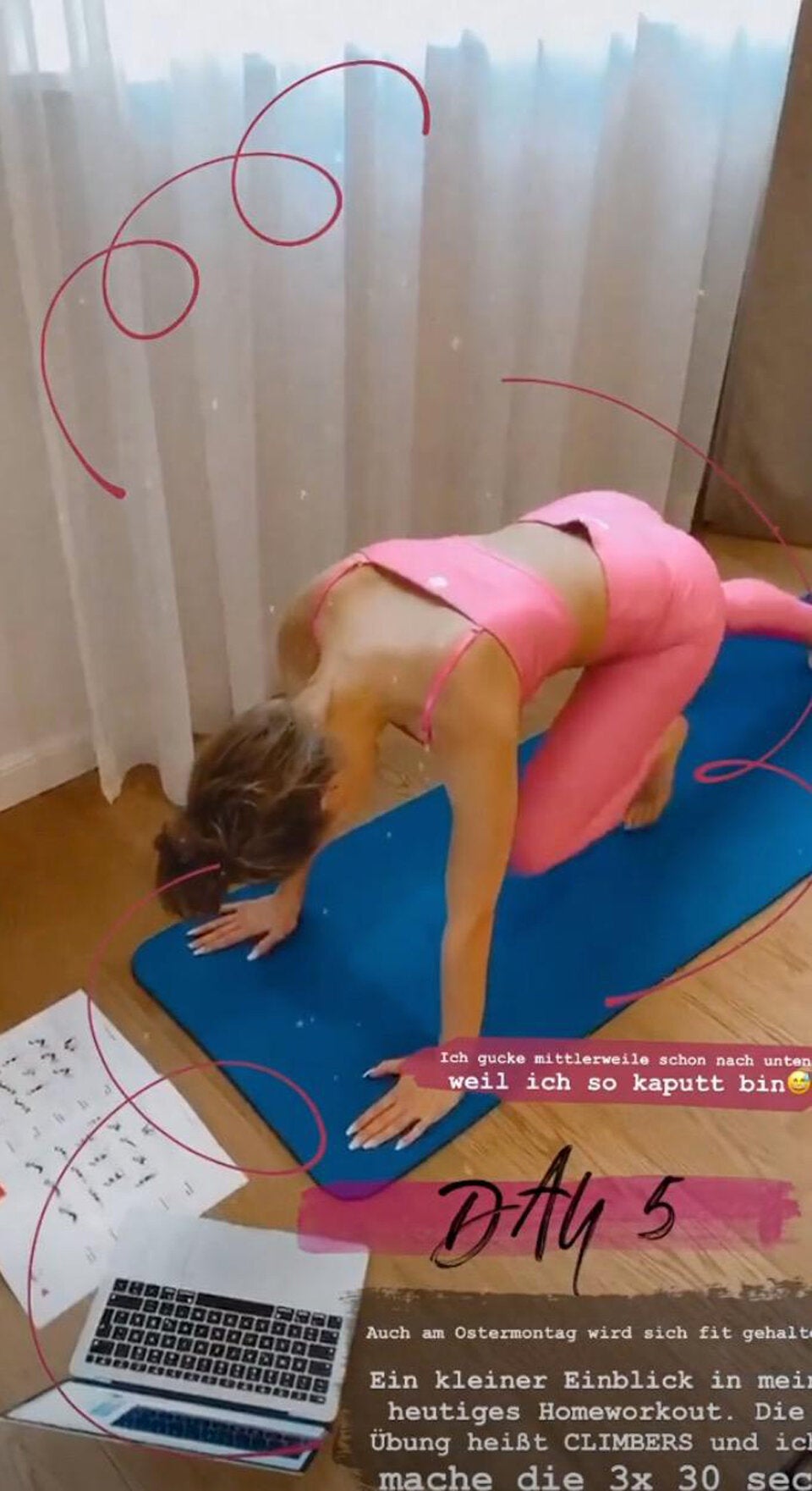 Laura Müller: Mit dieser Übung hält sie sich fit