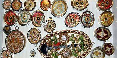 Diebe stehlen 80 Reliquien aus Kapelle