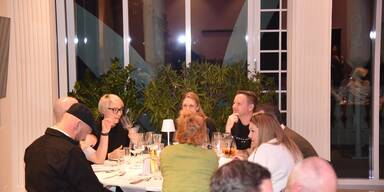 Winzercup-Auftakt: G&ouml;ttlesbrunn setzt sich gegen Deutschkreuz durch