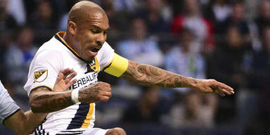 Ex-Oranje-Star tritt Gegner in Rollstuhl