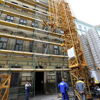 Zimmerdecke in Wien eingestürzt