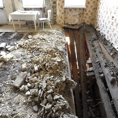 Zimmerdecke in Wien eingestürzt