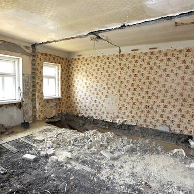 Zimmerdecke in Wien eingestürzt