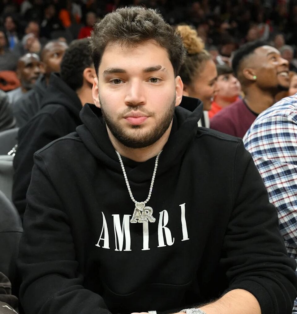 SO viel war es wert: Fan kauft sich das 