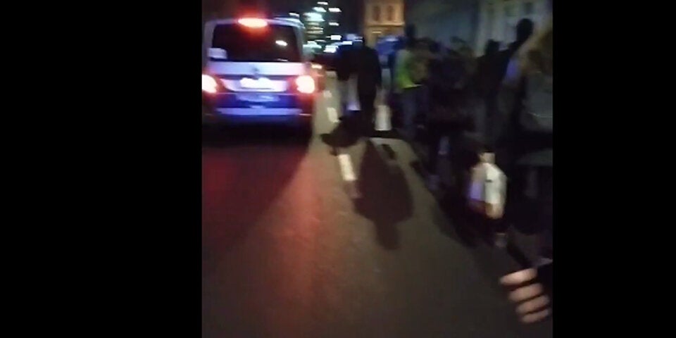 Keine Masken! Wirbel um illegale Corona-Demo in Wien