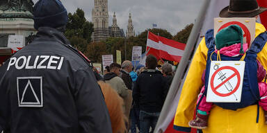 Anti-Corona-Demo: 30.000 bei Mega-Protest