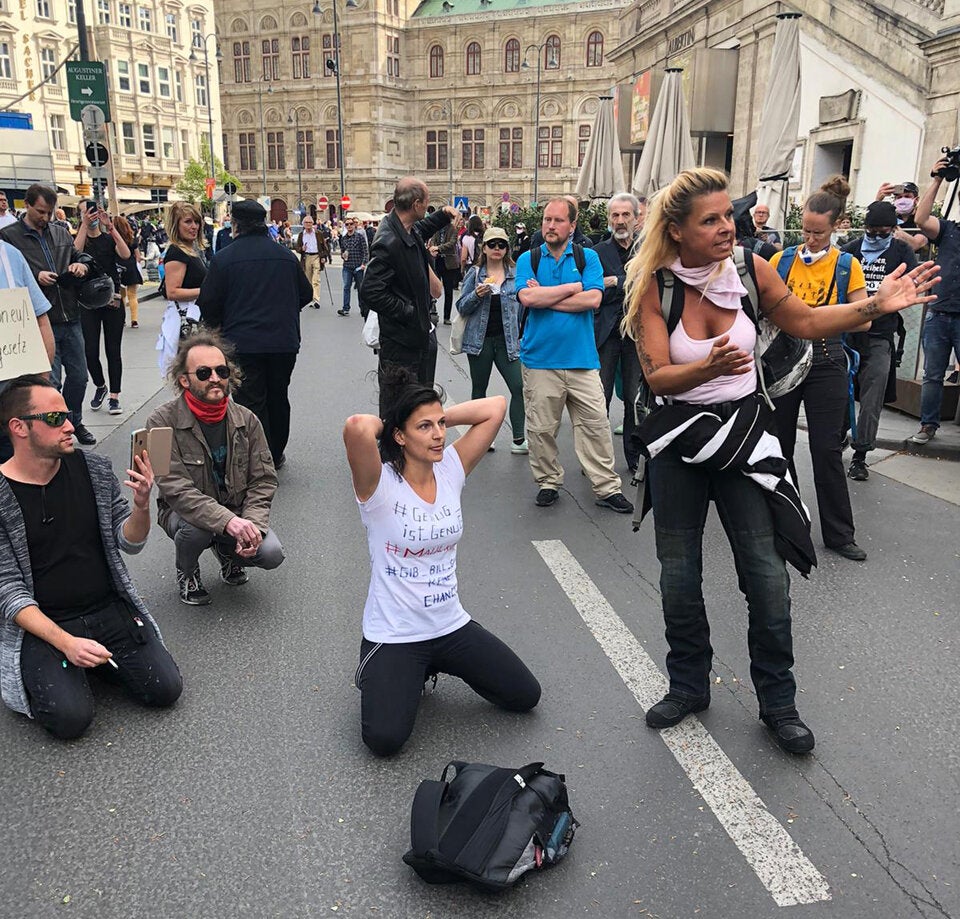 Polizei-Einsatz & Festnahmen: Corona-Demo eskaliert