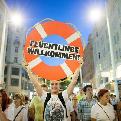 20.000 bei Asyl-Demo in Wien