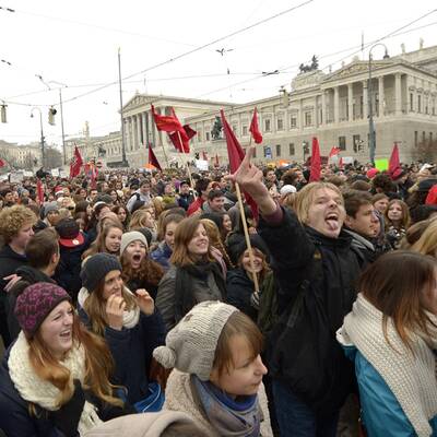 Schüler-Demo gegen Zentralmatura