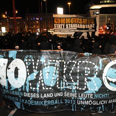 Demos vor dem Akademikerball