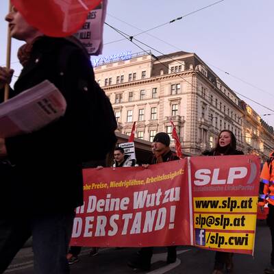 Demo gegen Burschenschafter-Ball