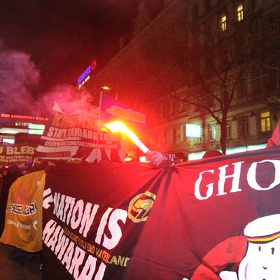 Demos vor dem Akademikerball