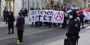 Demo in Innsbruck eskaliert: Polizist verletzt