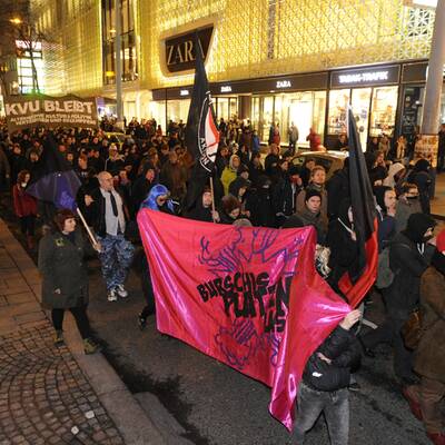 Demos vor dem Akademikerball