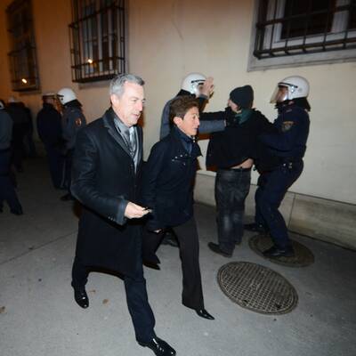 Demos vor dem Akademikerball