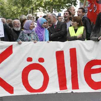 Attacke von links auf Demo von rechts