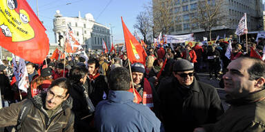 Großdemonstration gegen Sparpaket