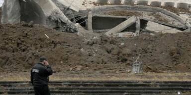 Sowjetdenkmal gesprengt - zwei Tote