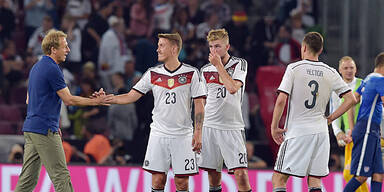 Deutsche blamieren sich gegen USA