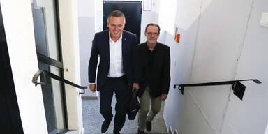 Deutschmann mit Mario Kunasek.
