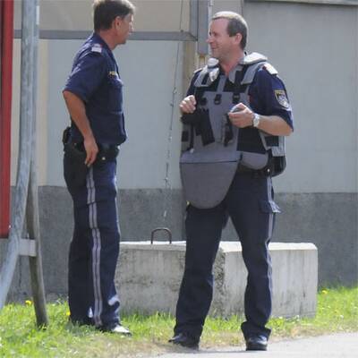 Täter wird von Cobra überwältigt