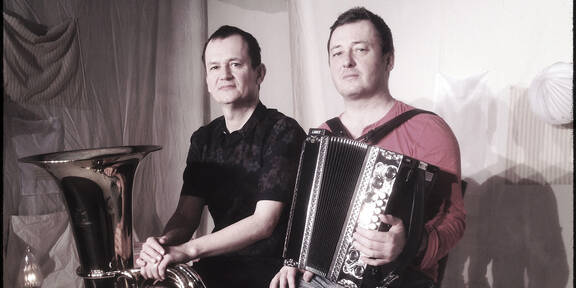 Wienerliedfestival bringt Attwenger-Projekt ins Jugendstiltheater