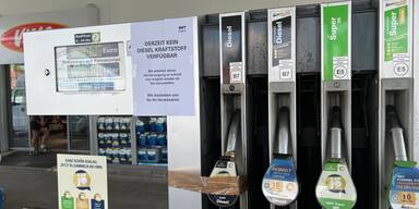 Erster Tankstelle geht der Diesel aus
