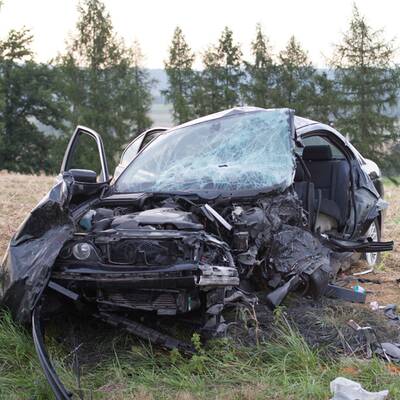 Toter bei Frontal-Crash in Oberösterreich