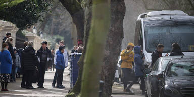 Russische Diplomaten verlassen London