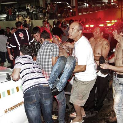 Mehr als 200 Tote: Feuer-Inferno in Disco