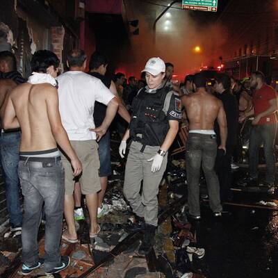 Mehr als 200 Tote: Feuer-Inferno in Disco