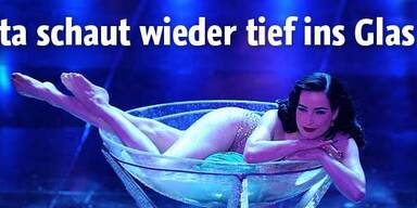 Dita von Teeses Erotik-Strip im Glas