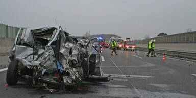 Massencrash auf der A22: 6 Verletzte 