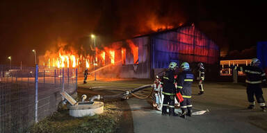 Gro&szlig;brand forderte 183 Feuerwehrleute