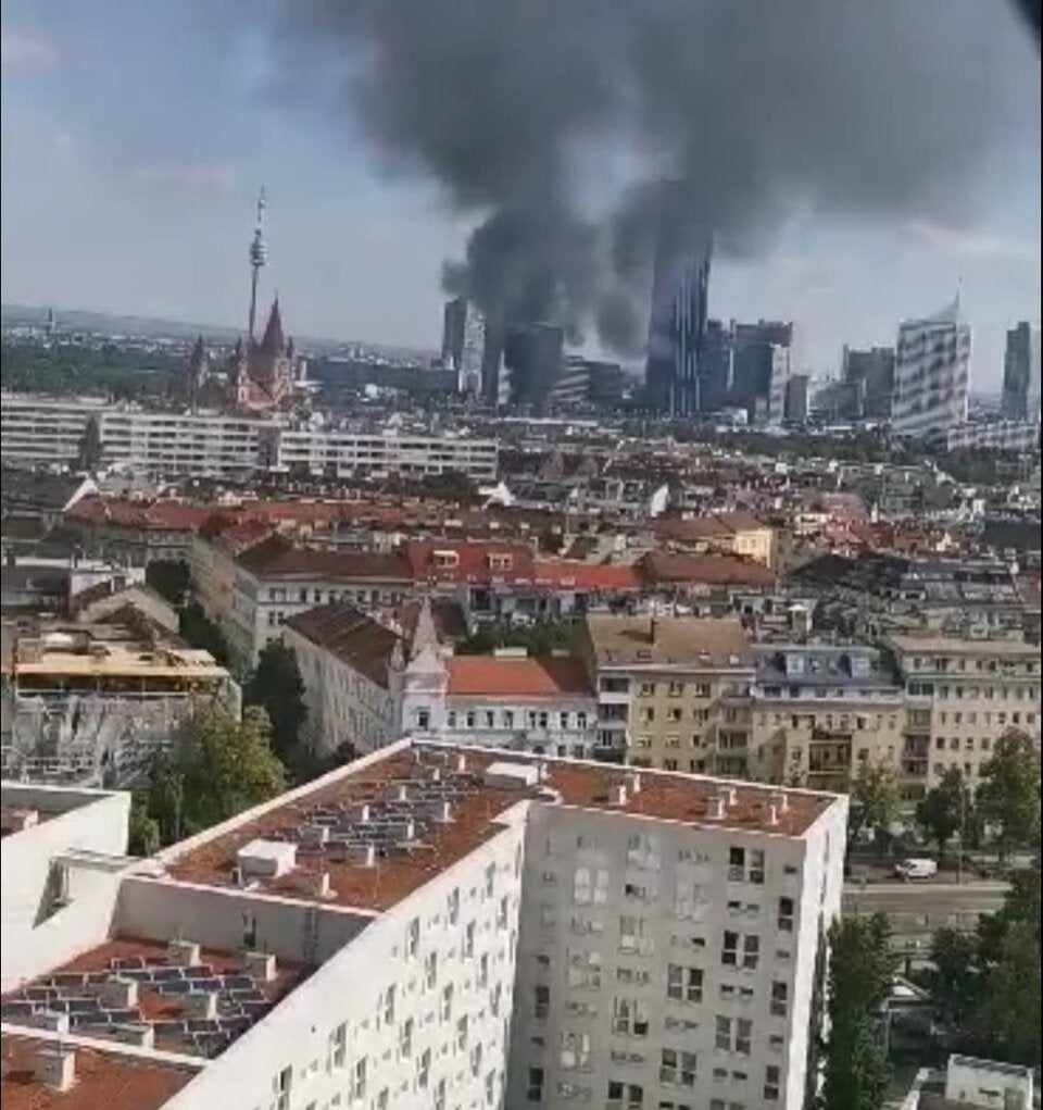 Inferno auf Donauinsel: ''Sansibar'' komplett abgebrannt