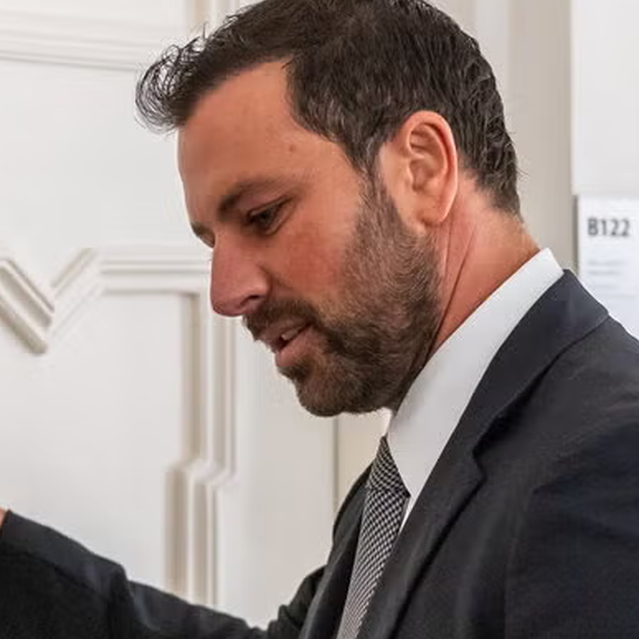 Polit-Rebell Dornauer kritisiert Budgetpolitik in Tirol