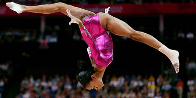 US-Girl Douglas holt Mehrkampf-Gold