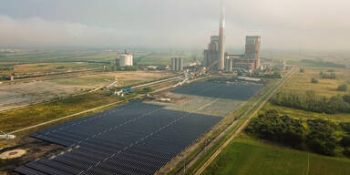 Mega-Solaranlage in D&uuml;rnrohr nimmt Form an