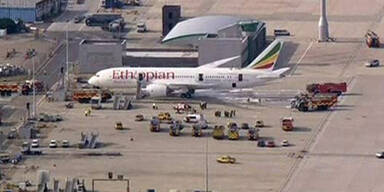 Heathrow: Dreamliner fängt Feuer