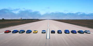 drag-race-motortrend-960-1.jpg