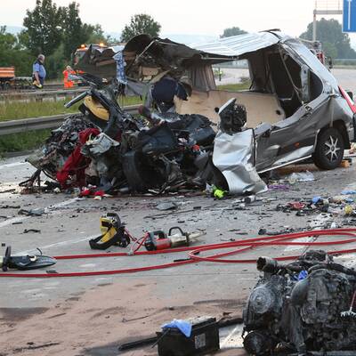 Dresden: Tote bei Busunglück